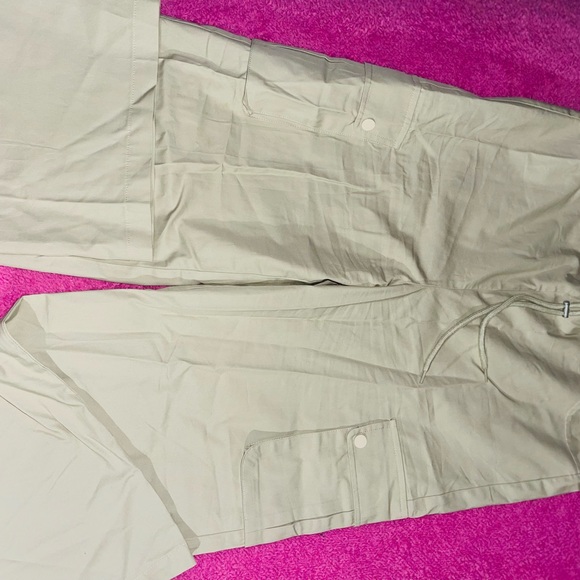 Commence Cargos - Picture 3 of 3